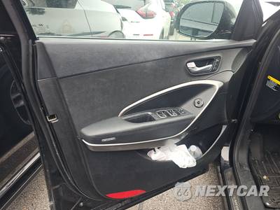 2017 Hyundai Santa Fe SE Ultimate - zdjęcie 9 z 28 - miniatura