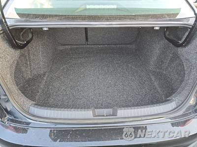 2025 Volkswagen Jetta Sport - zdjęcie 16 z 29 - miniatura