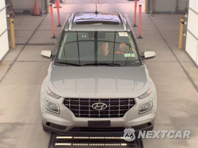 2025 Hyundai Venue SEL - zdjęcie 2 z 31 - miniatura