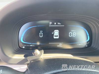2025 Hyundai Venue SEL - zdjęcie 12 z 26 - miniatura