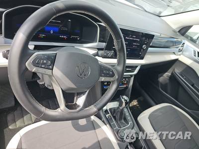 2025 Volkswagen Taos SE - zdjęcie 11 z 26 - miniatura