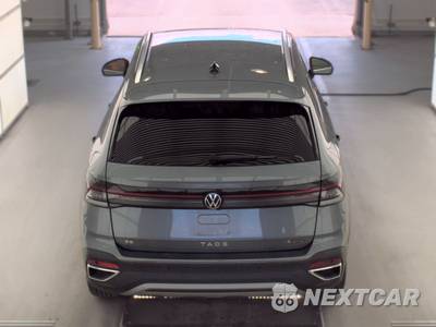 2025 Volkswagen Taos SE - zdjęcie 5 z 30 - miniatura