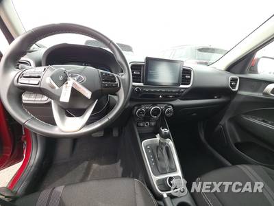 2025 Hyundai Venue SEL - zdjęcie 11 z 27 - miniatura