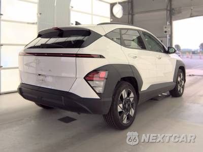 2025 Hyundai Kona SEL - zdjęcie 4 z 30 - miniatura