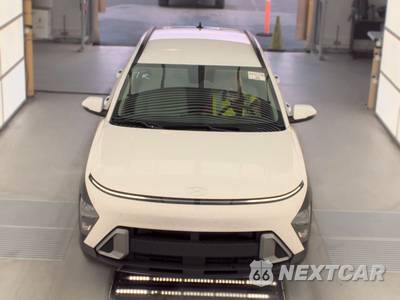 2025 Hyundai Kona SEL - zdjęcie 2 z 30 - miniatura