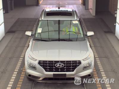 2025 Hyundai Venue SEL - zdjęcie 2 z 24 - miniatura
