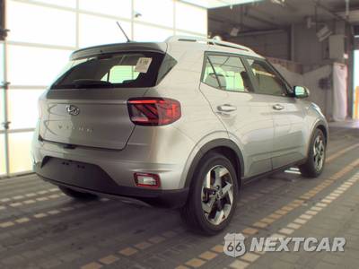 2025 Hyundai Venue SEL - zdjęcie 4 z 24 - miniatura