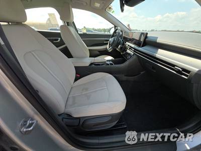 2025 Hyundai Sonata SEL - zdjęcie 8 z 30 - miniatura