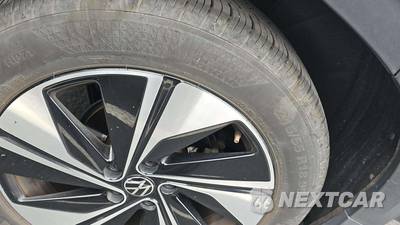 2025 Volkswagen Taos SE - zdjęcie 24 z 30 - miniatura