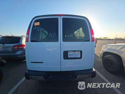2021 Chevrolet Express 3500 Passenger Van LT 1LT 155.1" WB - zdjęcie 5 z 30 - miniatura