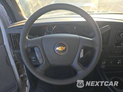 2021 Chevrolet Express 3500 Passenger Van LT 1LT 155.1" WB - zdjęcie 10 z 30 - miniatura