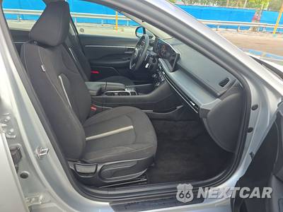2025 Hyundai Sonata SEL - zdjęcie 8 z 25 - miniatura