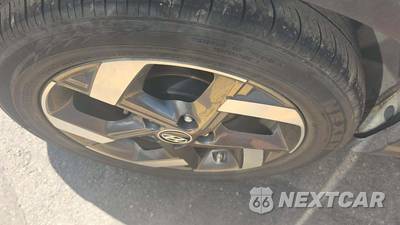 2025 Hyundai Venue SEL - zdjęcie 26 z 27 - miniatura