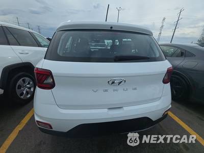 2025 Hyundai Venue SEL - zdjęcie 5 z 27 - miniatura