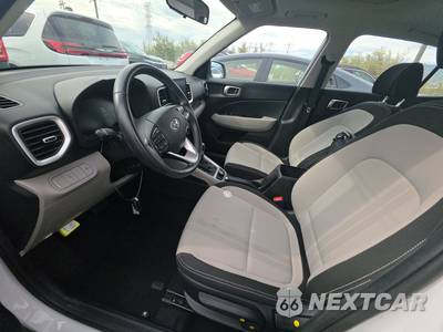 2025 Hyundai Venue SEL - zdjęcie 7 z 27 - miniatura