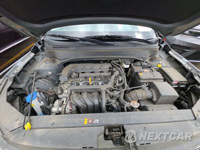 2025 Hyundai Venue SEL - zdjęcie 15 z 27 - miniatura