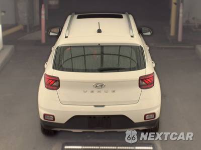 2025 Hyundai Venue SEL - zdjęcie 5 z 27 - miniatura