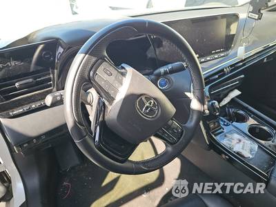 2021 Toyota Mirai XLE - zdjęcie 10 z 18 - miniatura