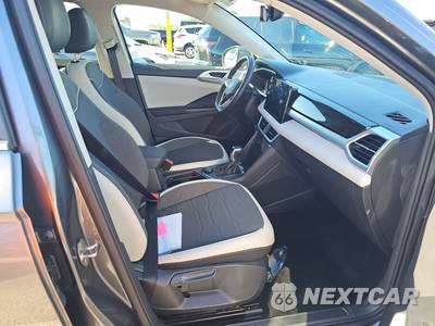 2025 Volkswagen Taos SE - zdjęcie 8 z 19 - miniatura