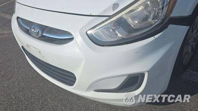 2016 Hyundai Accent SE Hatchback - zdjęcie 21 z 38 - miniatura