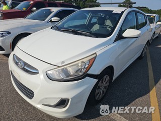 2016 Hyundai Accent SE Hatchback
