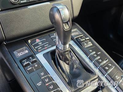 2018 Porsche Macan Turbo - zdjęcie 17 z 40 - miniatura