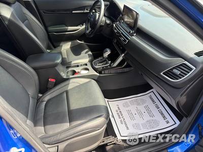 2021 Kia Seltos SX - zdjęcie 30 z 31 - miniatura