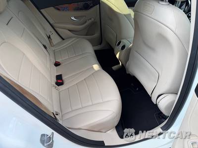 2018 Mercedes-Benz GLC 300 4MATIC - zdjęcie 28 z 32 - miniatura