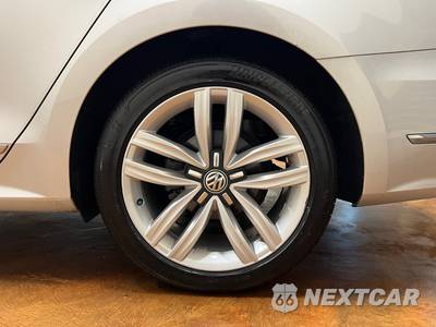 2017 Volkswagen Passat V6 SEL Premium - zdjęcie 48 z 50 - miniatura
