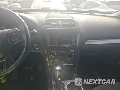 2019 Ford Explorer XLT - zdjęcie 6 z 65 - miniatura