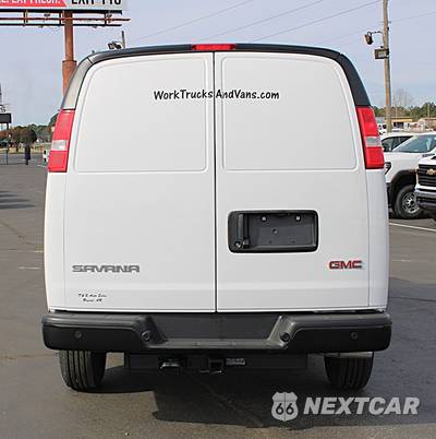 2025 GMC Savana 2500 Cargo Van 1WT 135.0" WB - zdjęcie 14 z 45 - miniatura