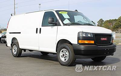 2025 GMC Savana 2500 Cargo Van 1WT 135.0" WB - zdjęcie 3 z 45 - miniatura