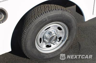2024 Ford Super Duty F-250 XL Crew Cab Long Bed - zdjęcie 34 z 47 - miniatura