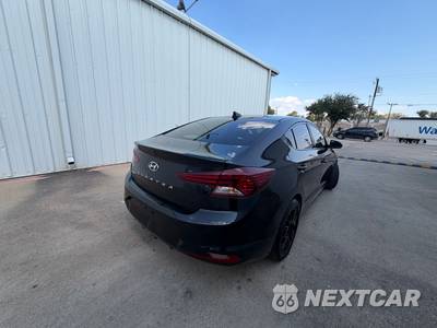 2020 Hyundai Elantra SEL Sedan - zdjęcie 14 z 47 - miniatura
