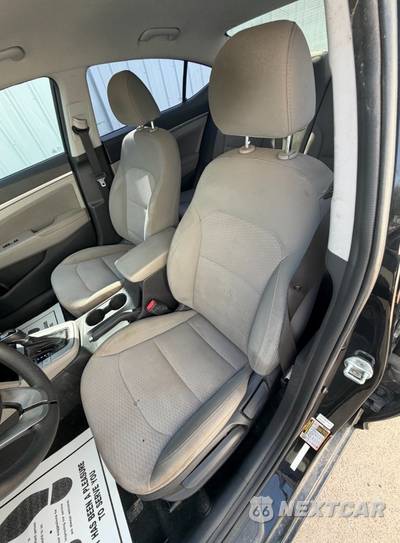 2020 Hyundai Elantra SEL Sedan - zdjęcie 30 z 47 - miniatura