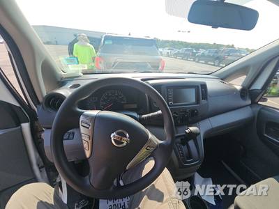 2020 Nissan NV200 Compact Cargo SV 115.2" WB - zdjęcie 11 z 24 - miniatura
