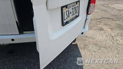 2020 Nissan NV200 Compact Cargo SV 115.2" WB - zdjęcie 22 z 24 - miniatura