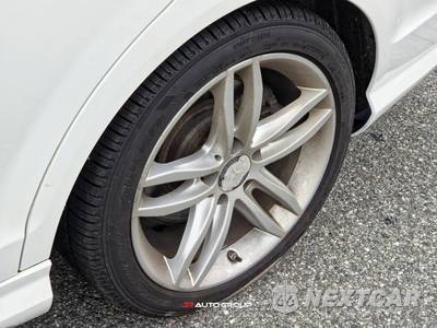2012 Mercedes-Benz C 300 4MATIC Sedan - zdjęcie 18 z 46 - miniatura
