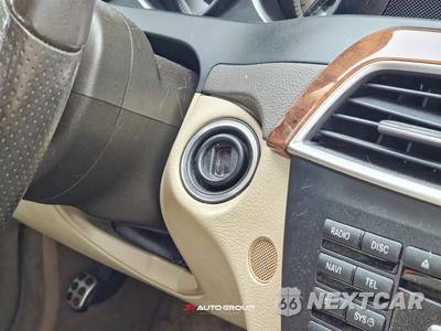 2012 Mercedes-Benz C 300 4MATIC Sedan - zdjęcie 33 z 46 - miniatura