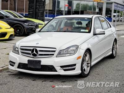 2012 Mercedes-Benz C 300 4MATIC Sedan - zdjęcie 4 z 46 - miniatura