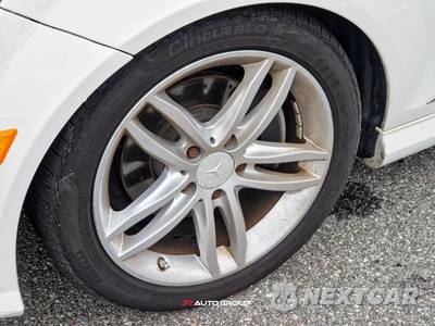 2012 Mercedes-Benz C 300 4MATIC Sedan - zdjęcie 17 z 46 - miniatura