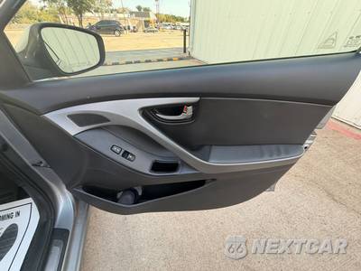 2015 Hyundai Elantra Sport Sedan - zdjęcie 30 z 40 - miniatura