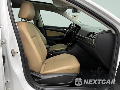 2019 Volkswagen Jetta SEL - zdjęcie 33 z 42 - miniatura