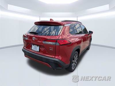 2023 Toyota Corolla Cross XLE - zdjęcie 4 z 33 - miniatura