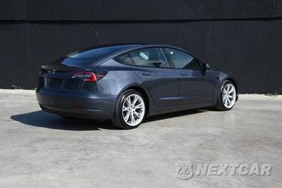 2022 Tesla Model 3 Standard Range - zdjęcie 6 z 23 - miniatura