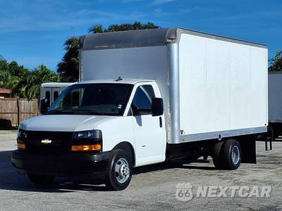 2019 Chevrolet Express 3500 Cutaway 1WT DRW - zdjęcie 7 z 28 - miniatura
