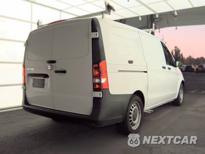 2017 Mercedes-Benz Metris Cargo Van 126.0" WB - zdjęcie 4 z 52 - miniatura