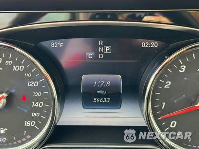 2018 Mercedes-Benz E 400 4MATIC Coupe - zdjęcie 26 z 30 - miniatura