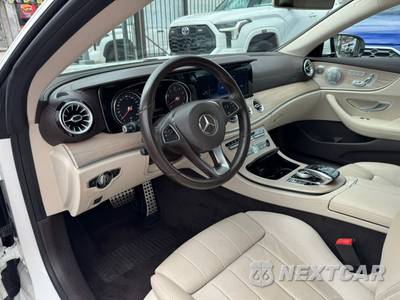 2018 Mercedes-Benz E 400 4MATIC Coupe - zdjęcie 11 z 30 - miniatura
