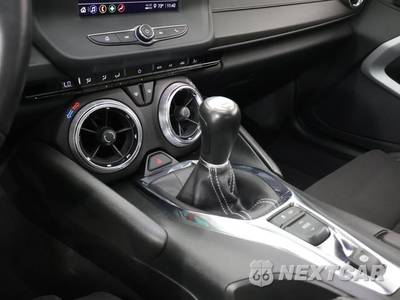 2024 Chevrolet Camaro 1LT Coupe - zdjęcie 20 z 30 - miniatura